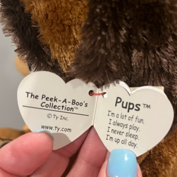 Pups Peek a Boo - NWT Tablet holder - so cute! Perfect gift for Holidays!!! - Picture 8 of 12